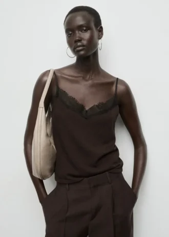 Top con bretelle in pizzo