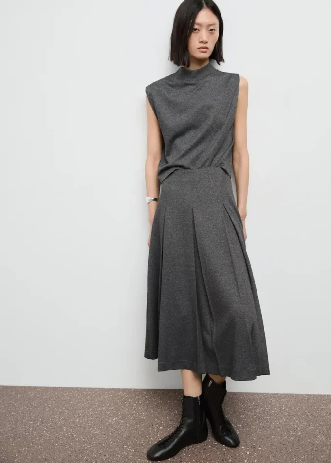 Top con collo alla coreana