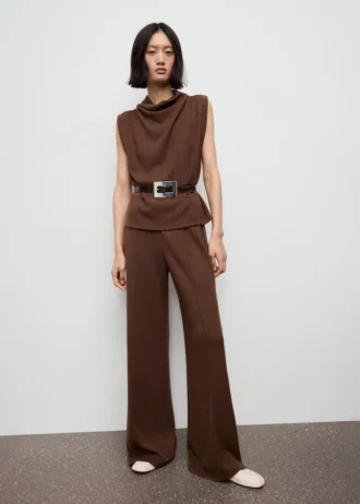 Top con scollo drappeggiato