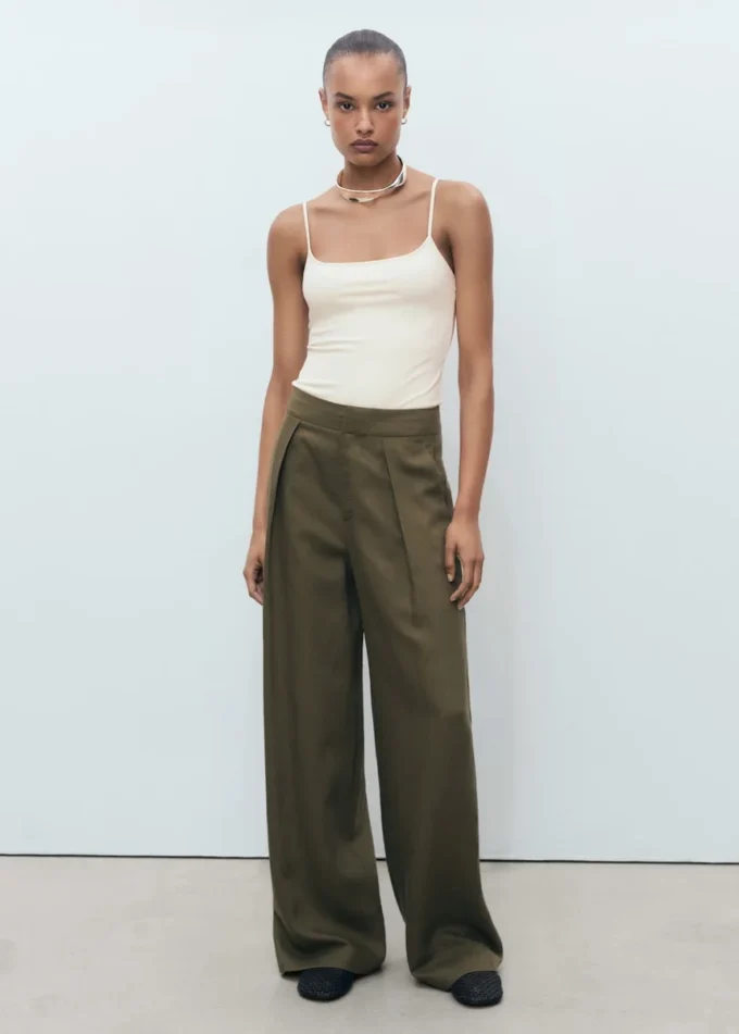 Top con spalline sottili Top con spalline sottili