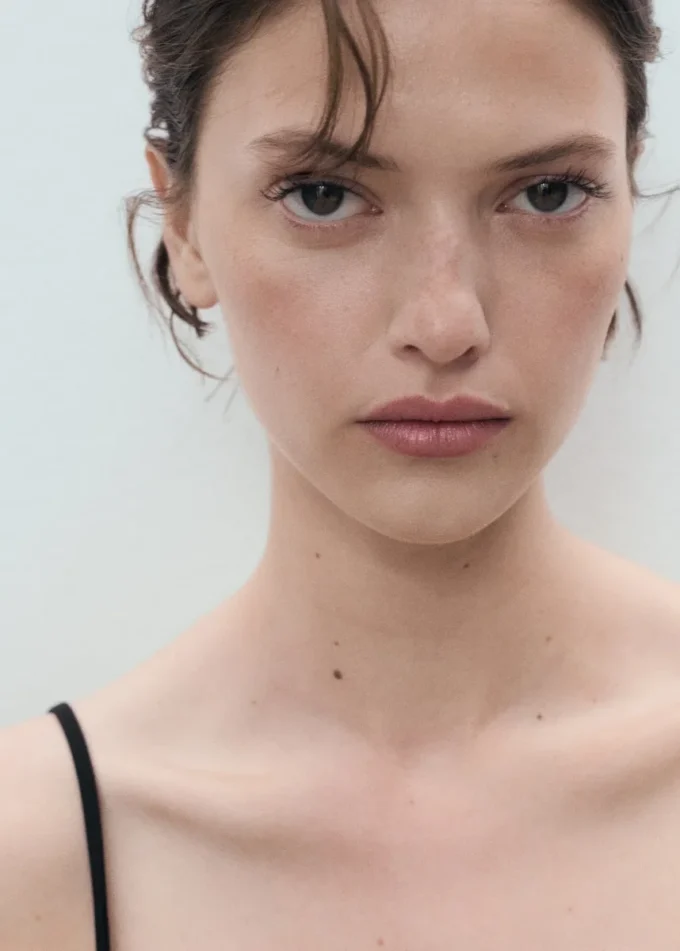 Top con spalline sottili Top con spalline sottili