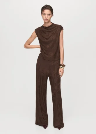 Top con stampa floreale jacquard Top con stampa floreale jacquard