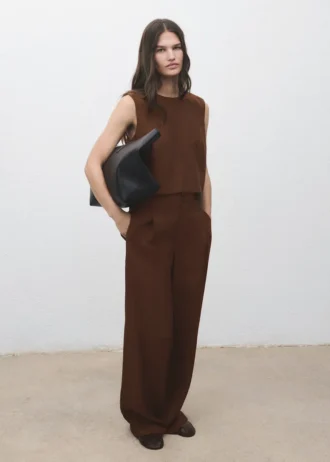 Top corto con bottoni