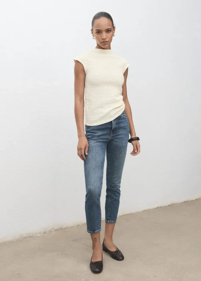 Top in cotone testurizzato Top in cotone testurizzato