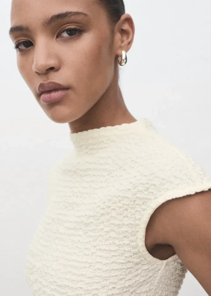 Top in cotone testurizzato Top in cotone testurizzato