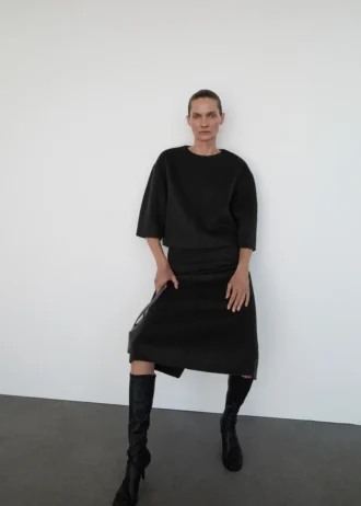 Top in lana con maniche a tre quarti Top in lana con maniche a tre quarti