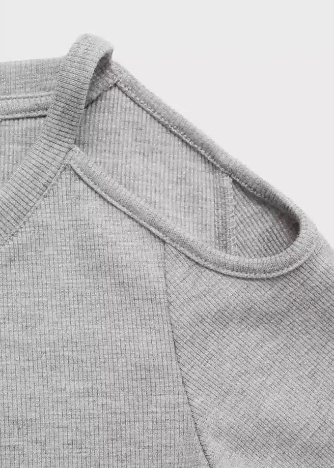 Top in lurex con cut-out Top in lurex con cut-out