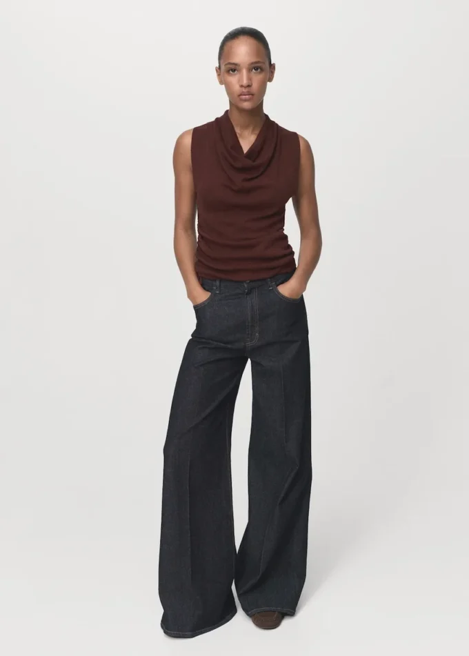 Top in maglia con ruches Top in maglia con ruches