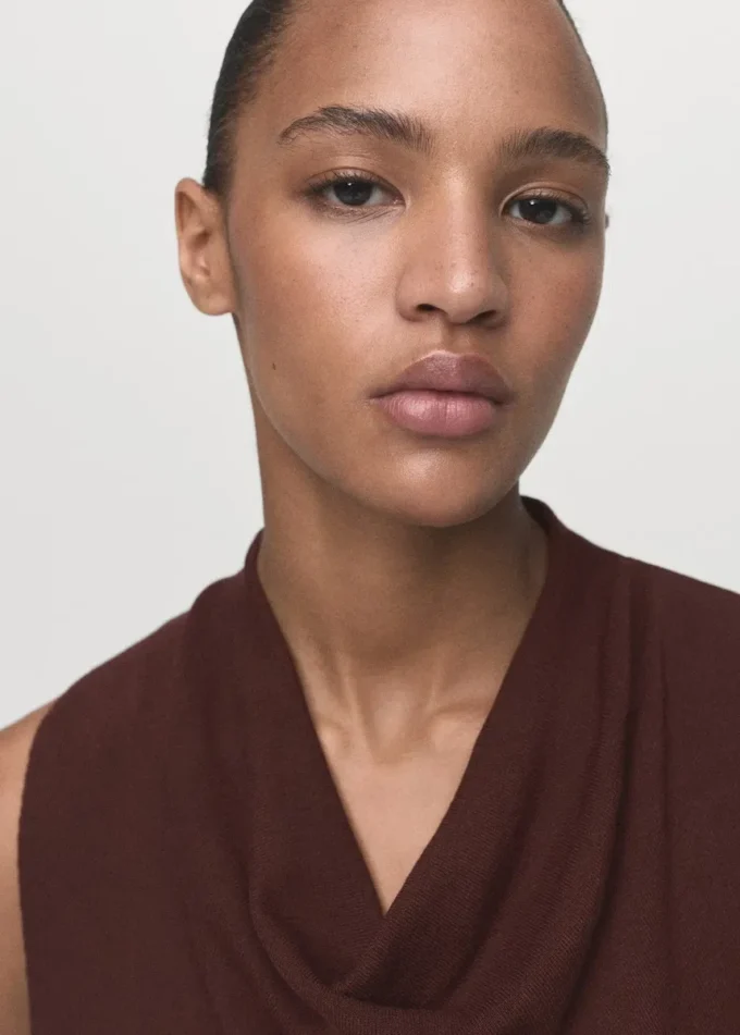 Top in maglia con ruches Top in maglia con ruches