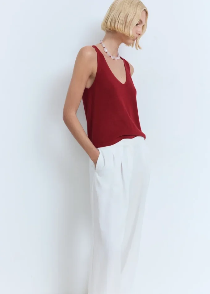 Top in maglia con scollo a V Top in maglia con scollo a V