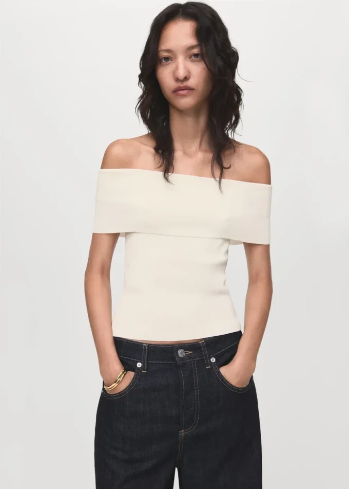 Top lavorato a maglia senza spalline Top lavorato a maglia senza spalline