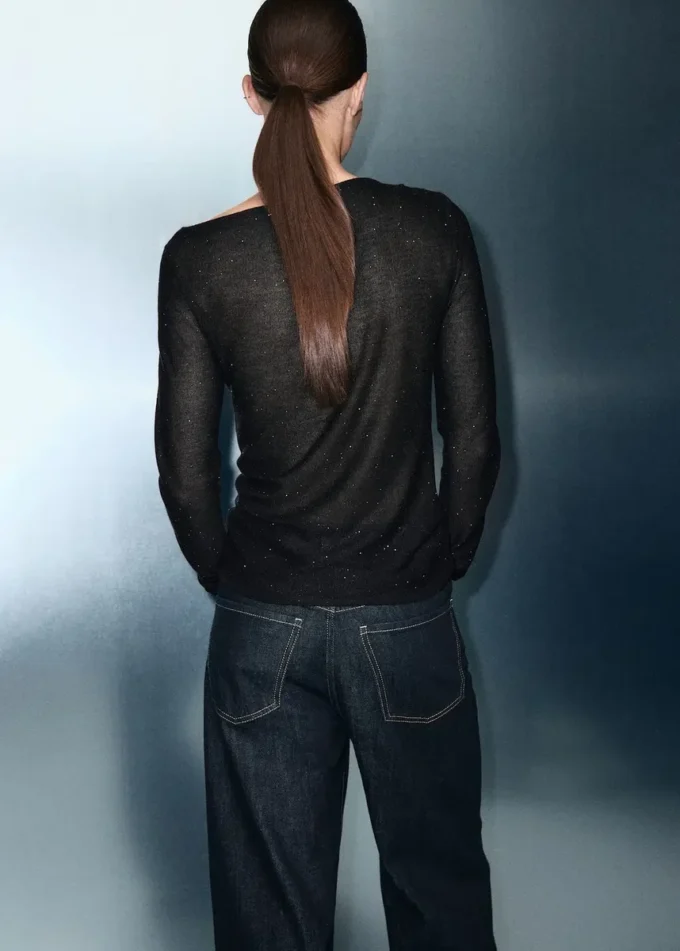 Top lucido con scollo a barchetta Top lucido con scollo a barchetta