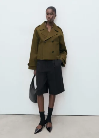 Trench corto oversize doppiopetto