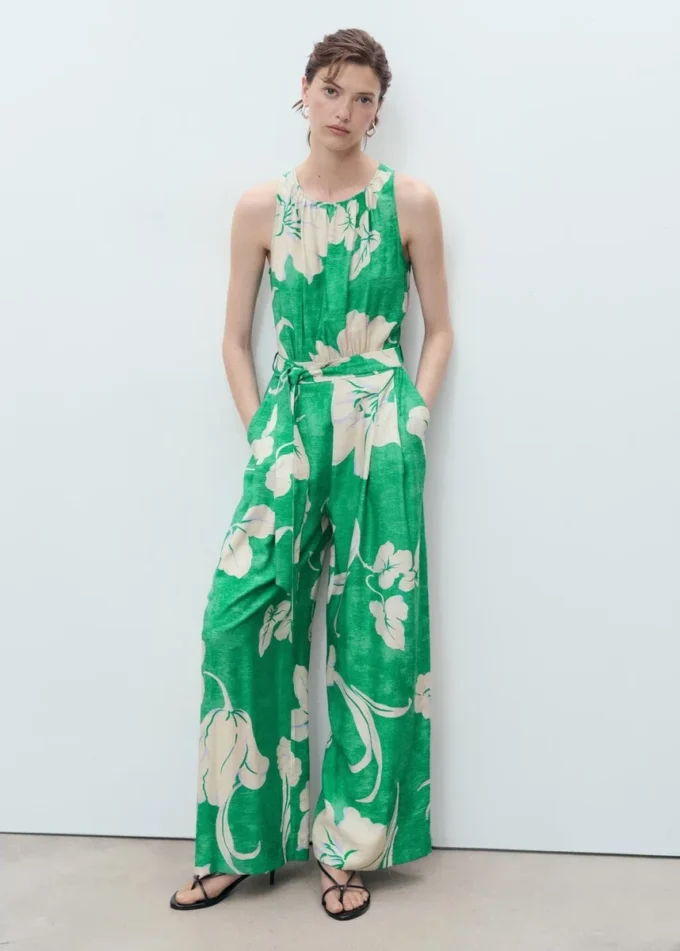 Tuta con cintura stampata Tuta con cintura stampata