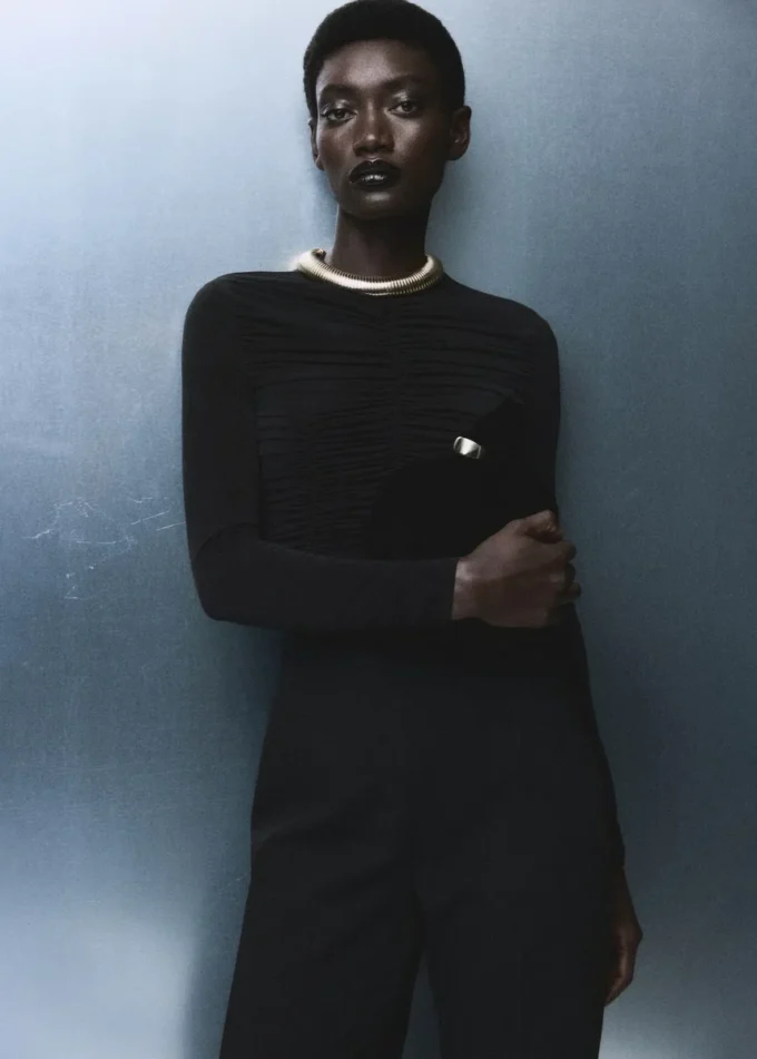 Tuta con ruches combinate Tuta con ruches combinate