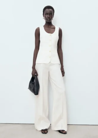 Tuta in lino stile completo Tuta in lino stile completo