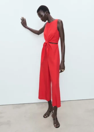 Tuta in lyocell con dettagli cut-out e nodi