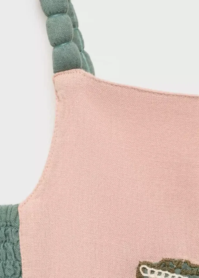 Tuta lunga con dettagli ricamati