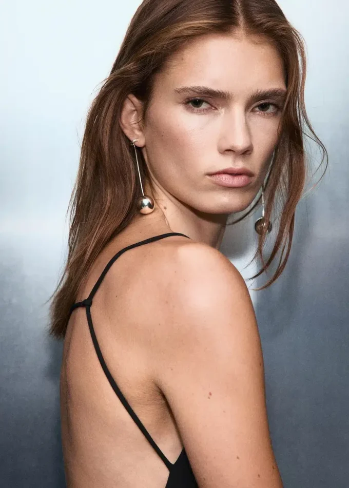 Tuta lunga stile completo Tuta lunga stile completo