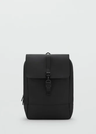 Zaino gommato con chiusura a patta